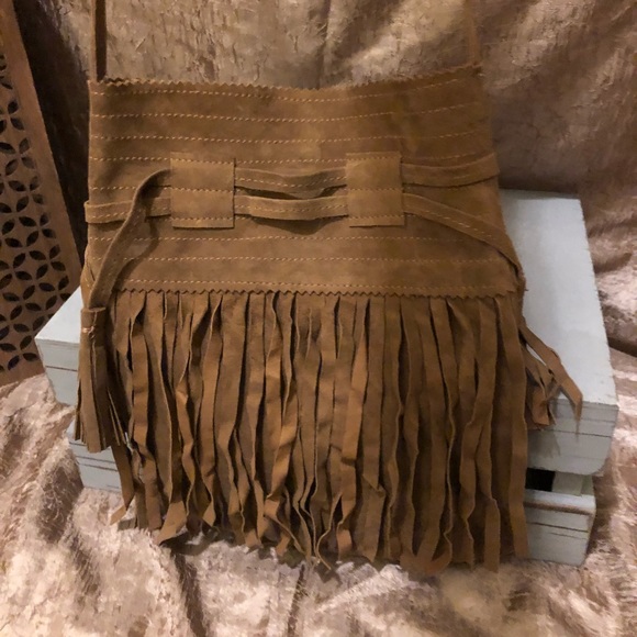 NWOT Tan Suede Fringe Purse from Morocco - Picture 2 of 3